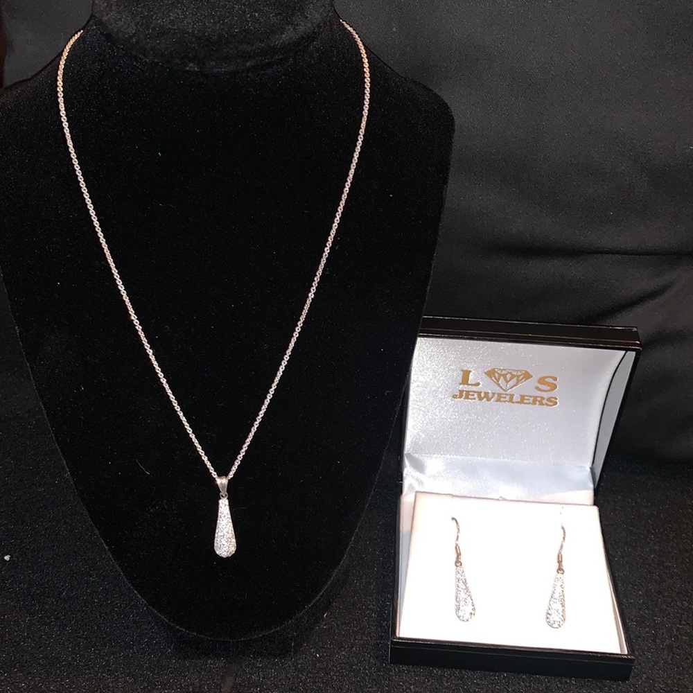 Diamond check drop and earrings